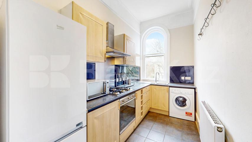 			2 Bedroom, 1 bath, 1 reception Flat			 West End Lane, West Hampstead